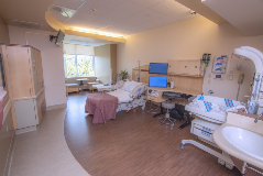 Labor room in Salem Hospital Family Birth Center