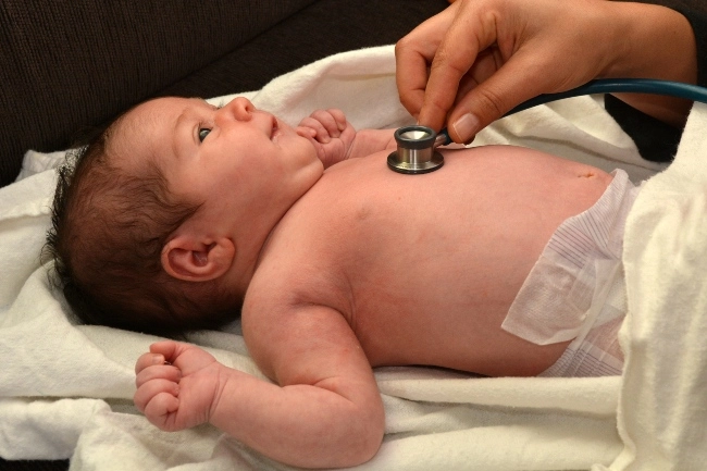 A baby getting screened at Salem Health