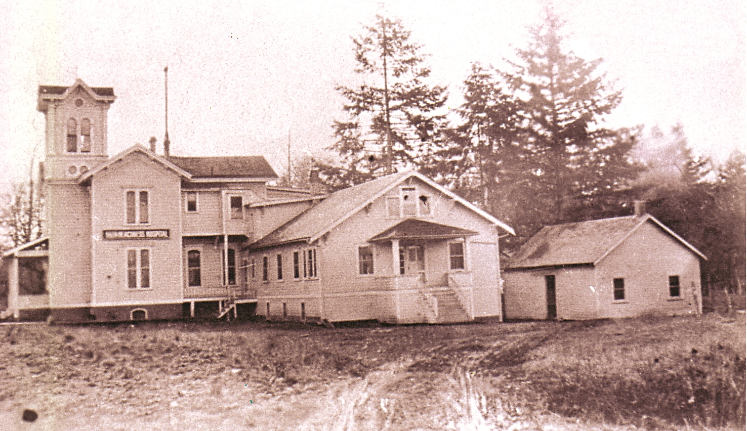 Salem Deaconess Hospital  circa 1918 w new addition