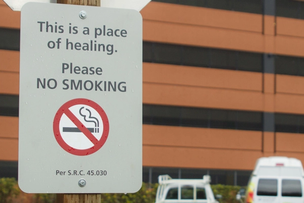 SmokingSign-01-031316 - cropped